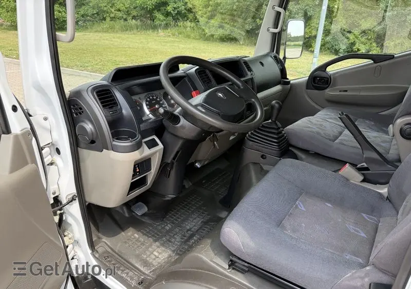 RENAULT MAXITY 