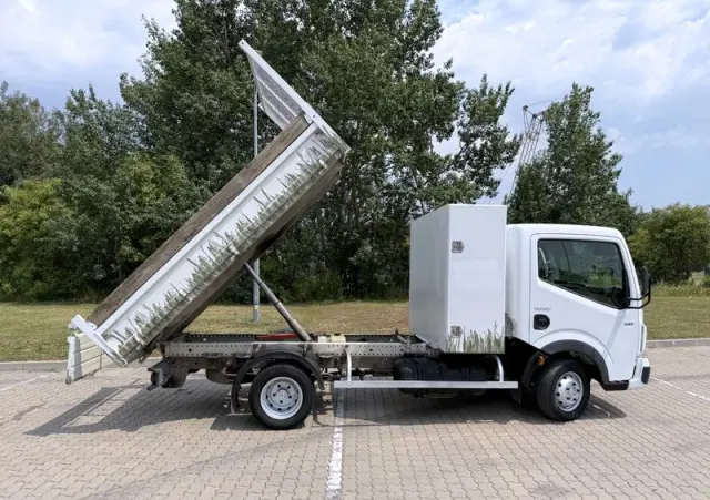 RENAULT MAXITY 