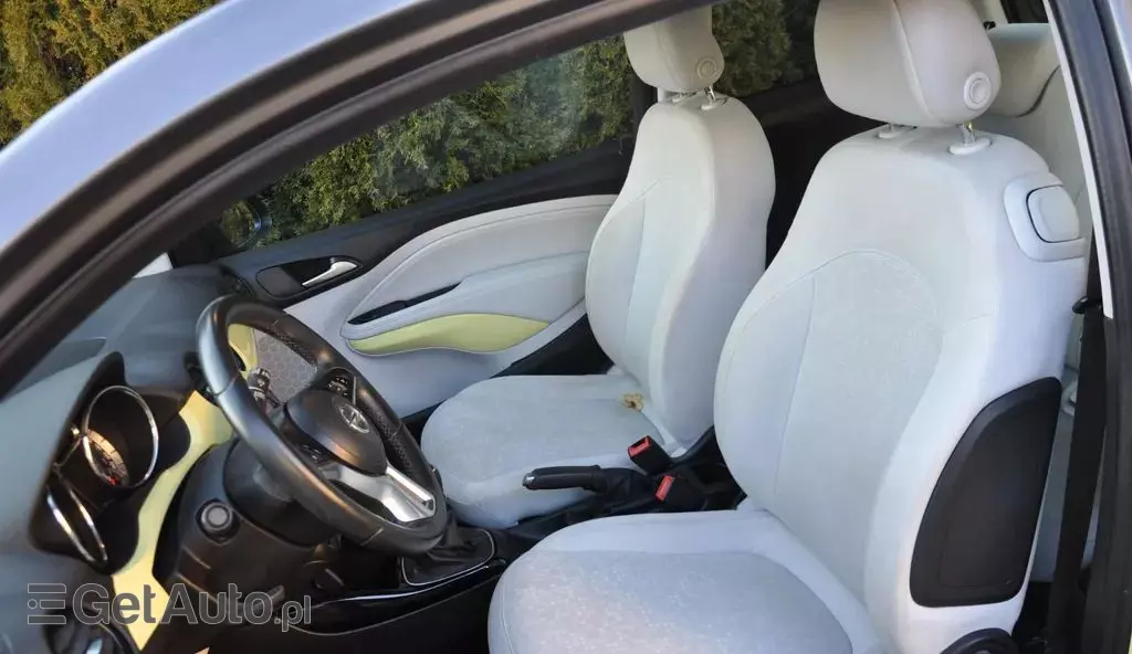 OPEL Adam 1.4 (87 KM)
