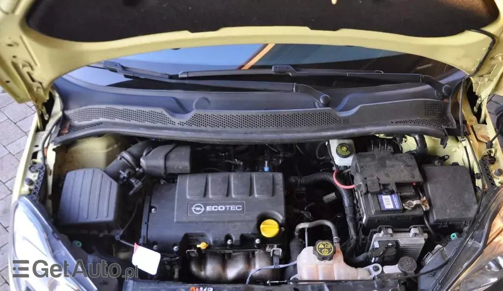 OPEL Adam 1.4 (87 KM)