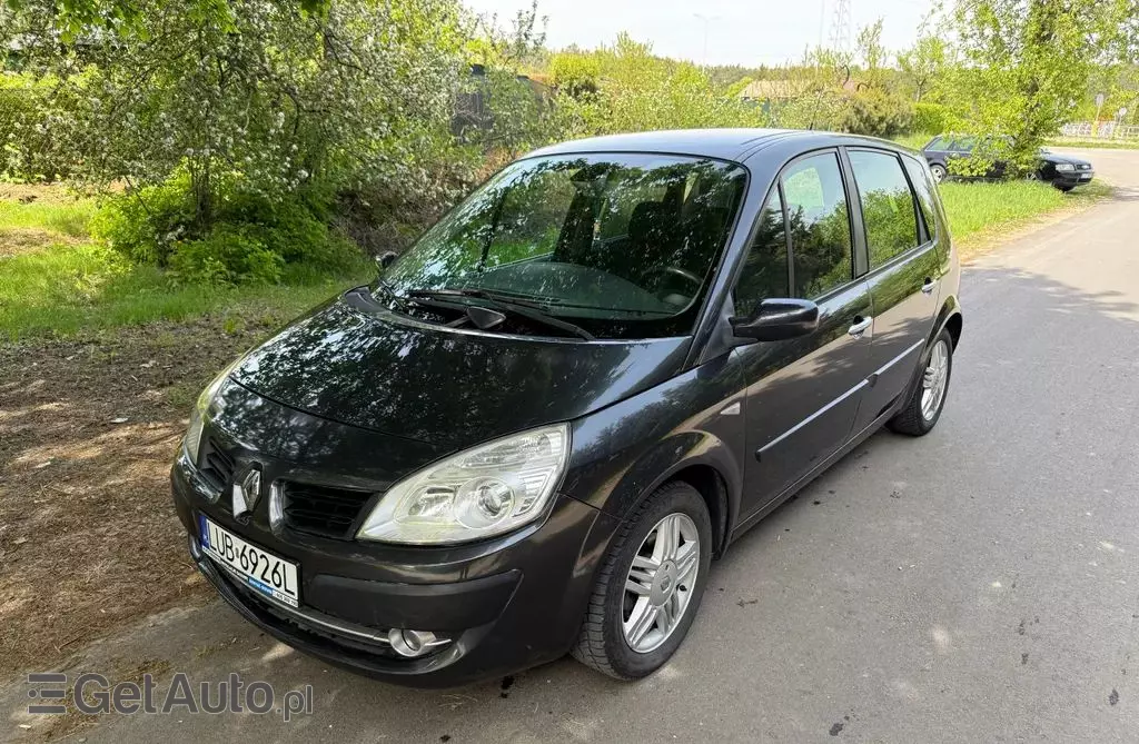 RENAULT Scenic 