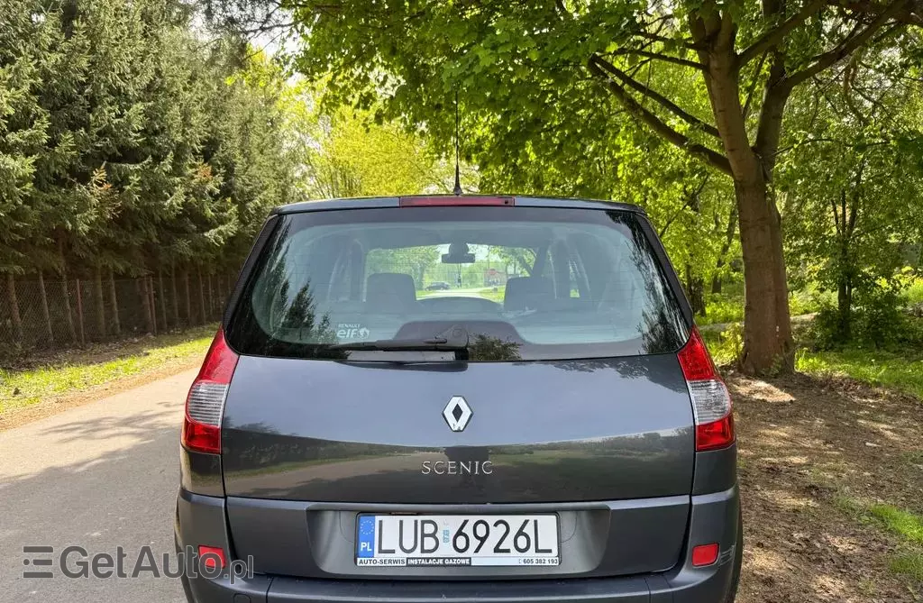 RENAULT Scenic 