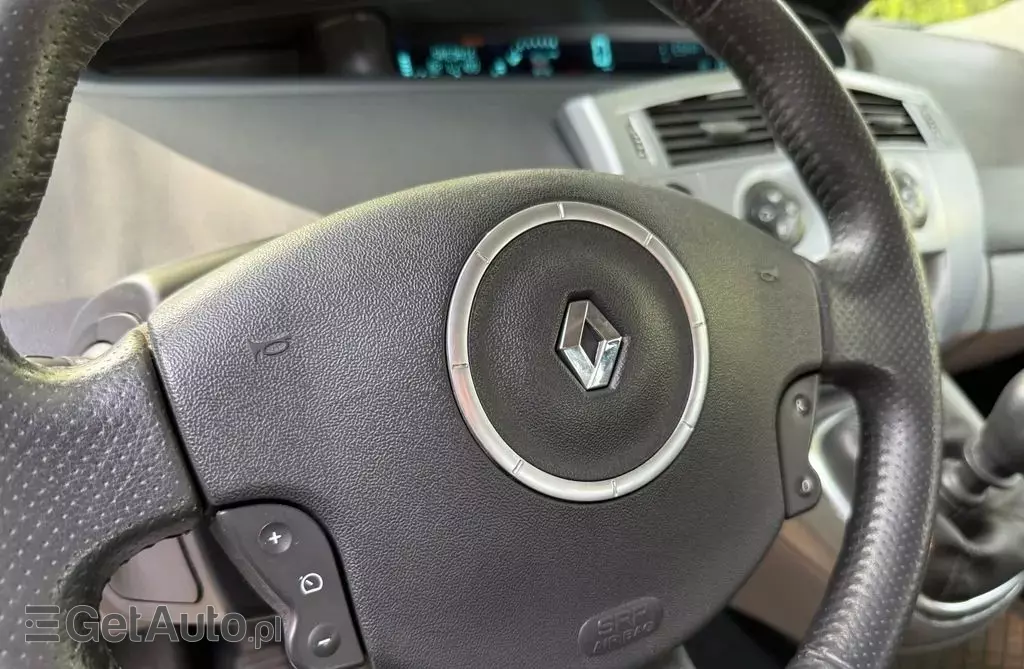 RENAULT Scenic 
