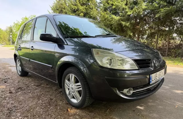 RENAULT Scenic 
