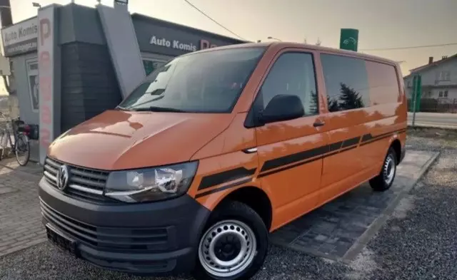 VOLKSWAGEN Transporter 