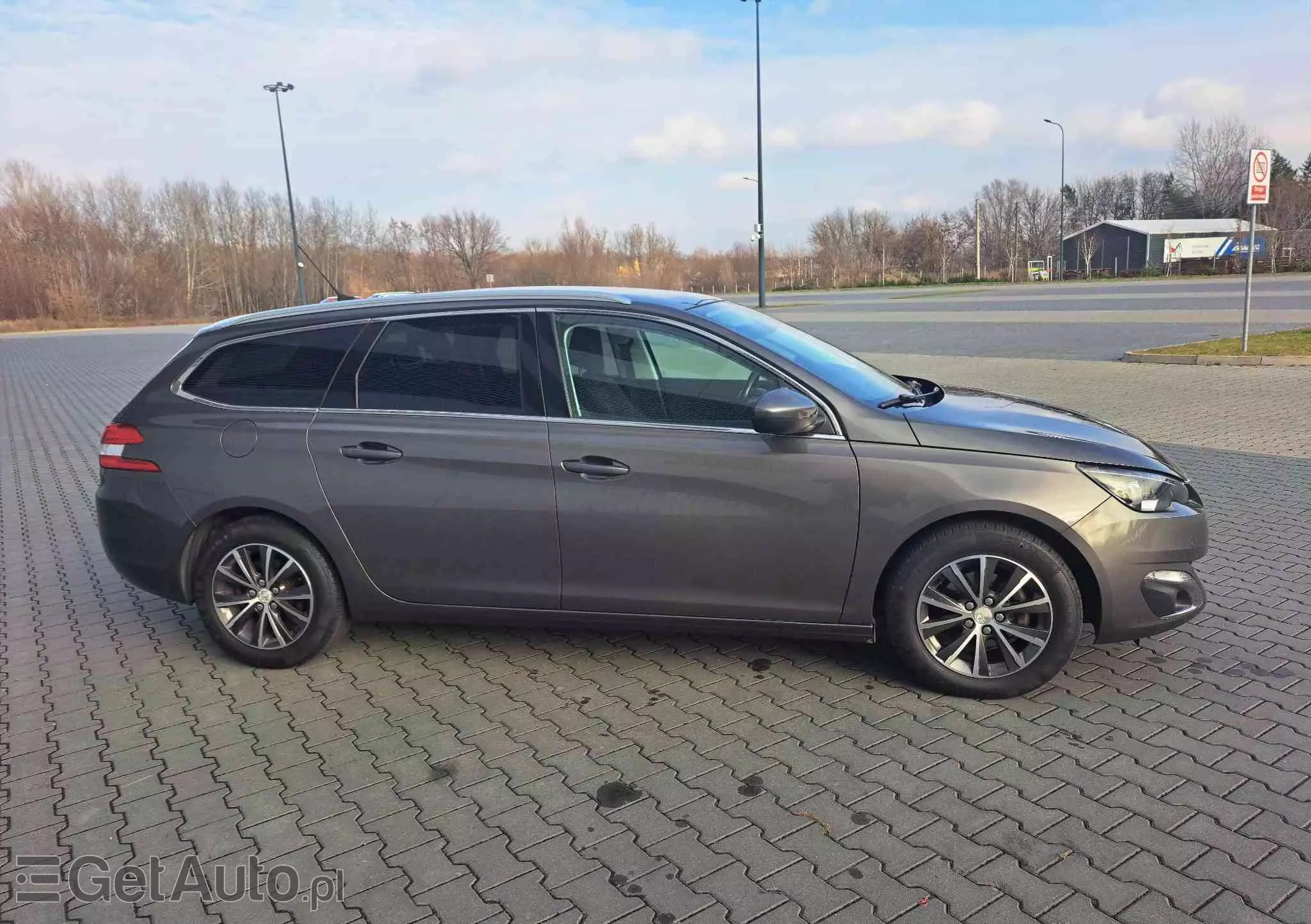 PEUGEOT 308 SW BlueHDi 120 Stop & Start Niveau 2 Business-Line