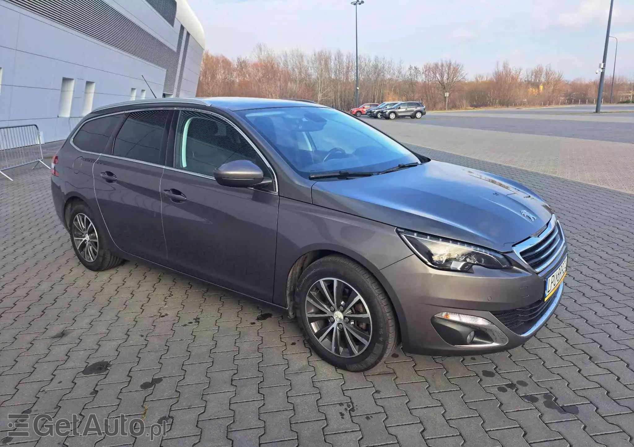 PEUGEOT 308 SW BlueHDi 120 Stop & Start Niveau 2 Business-Line