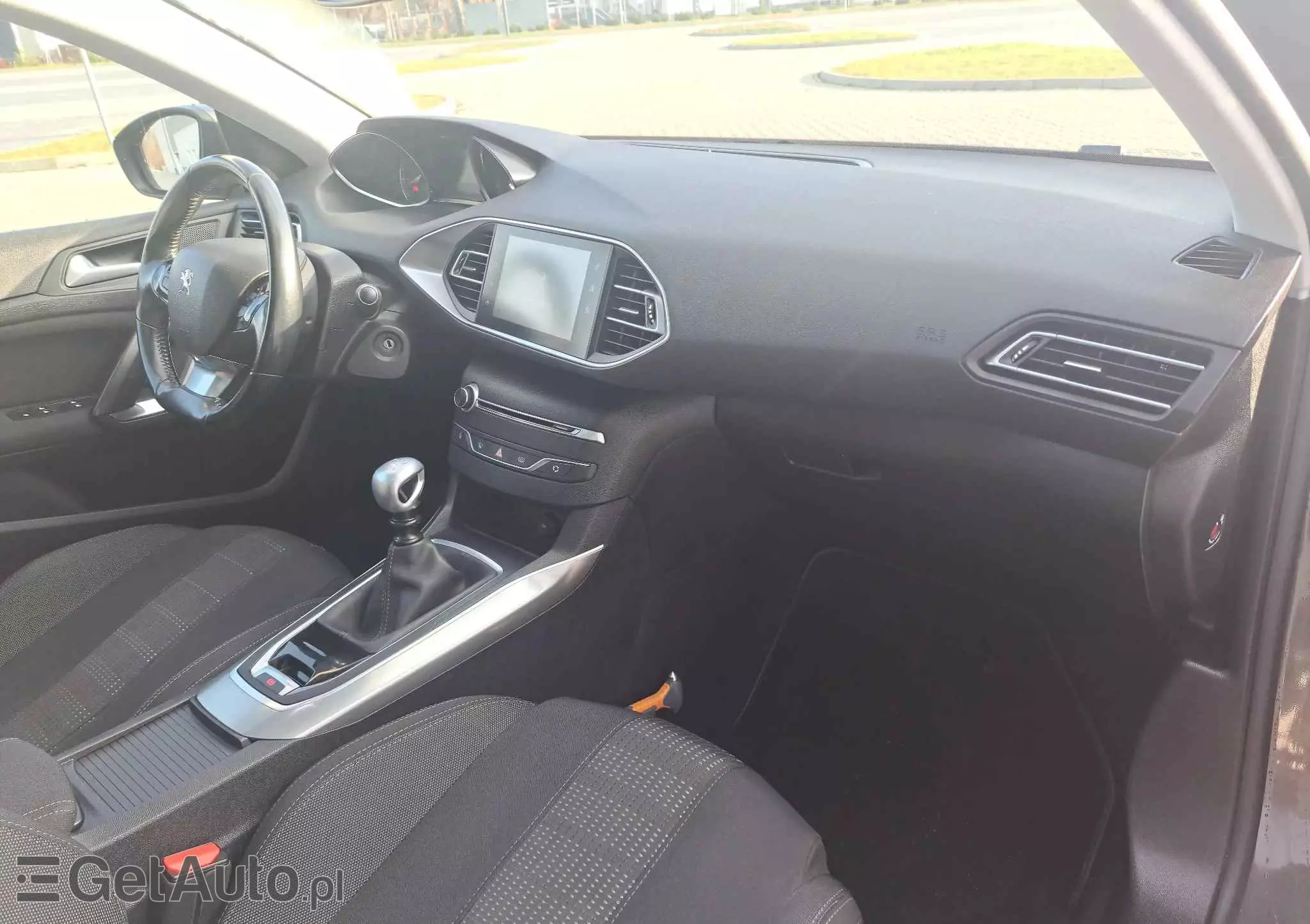 PEUGEOT 308 SW BlueHDi 120 Stop & Start Niveau 2 Business-Line