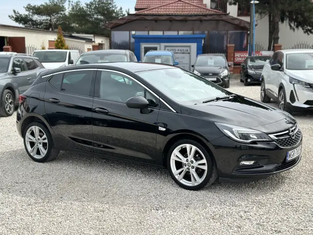 OPEL Astra Sport S&S
