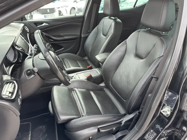 OPEL Astra Sport S&S