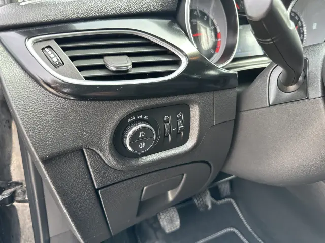 OPEL Astra Sport S&S