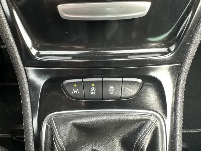 OPEL Astra Sport S&S