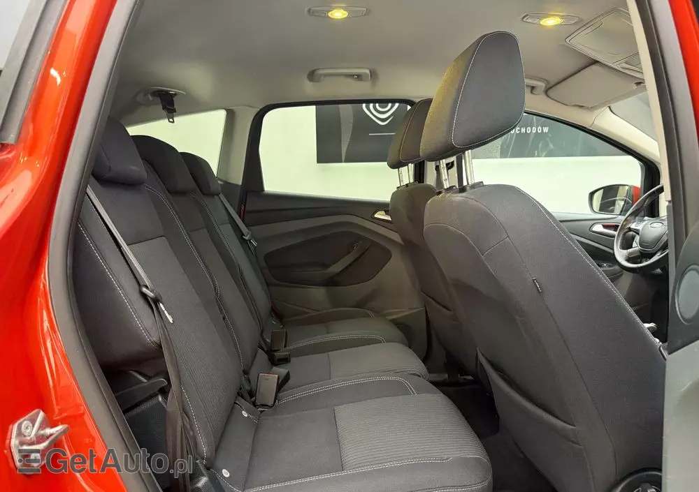 FORD C-MAX 1.6 Ti-VCT Titanium