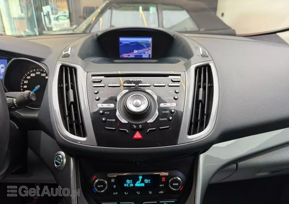 FORD C-MAX 1.6 Ti-VCT Titanium