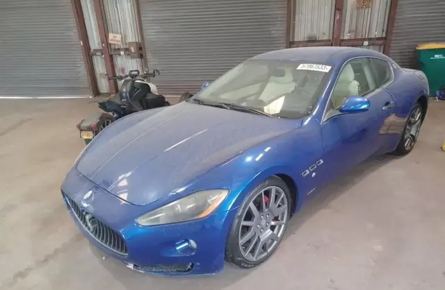 MASERATI GranTurismo 