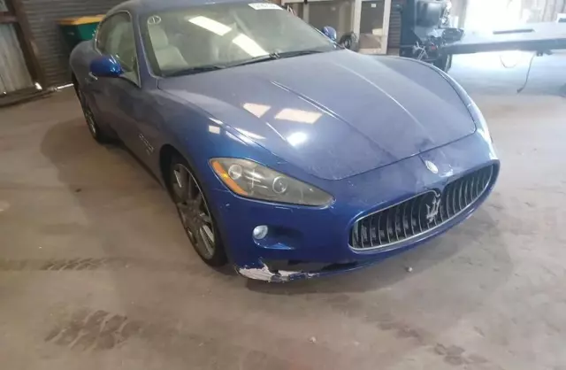 MASERATI GranTurismo 