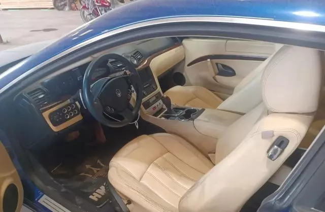 MASERATI GranTurismo 