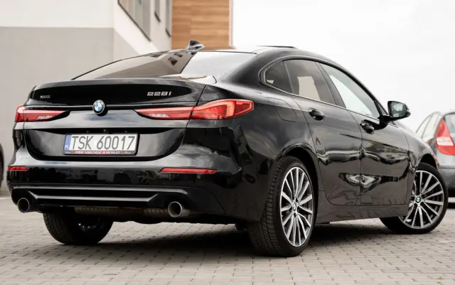 BMW Seria 2 230i M Sport sport
