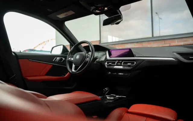 BMW Seria 2 230i M Sport sport
