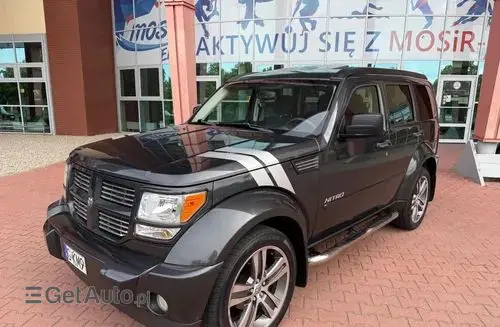 DODGE Nitro 