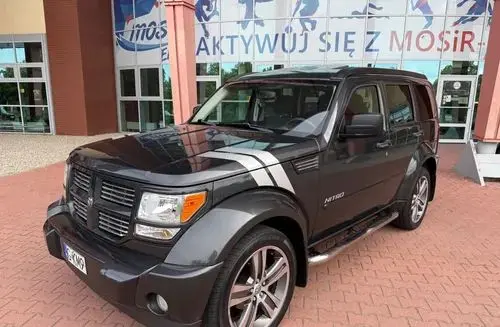 DODGE Nitro 
