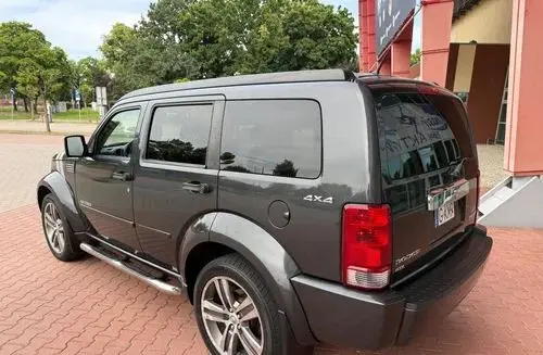 DODGE Nitro 