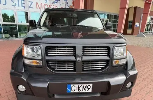 DODGE Nitro 