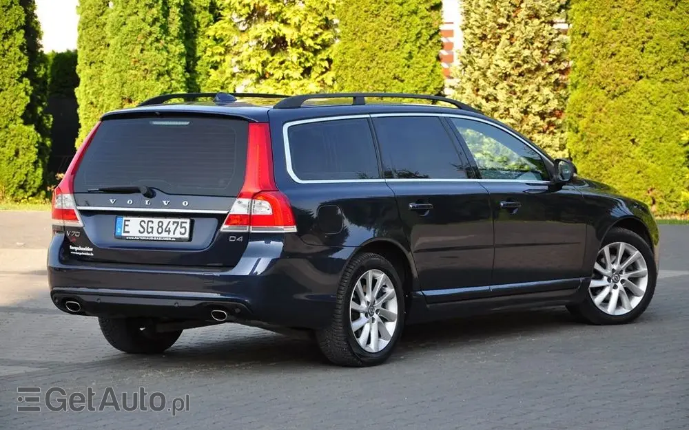 VOLVO V70 D4 Summum