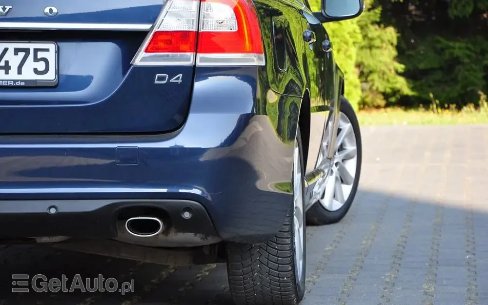 VOLVO V70 D4 Summum