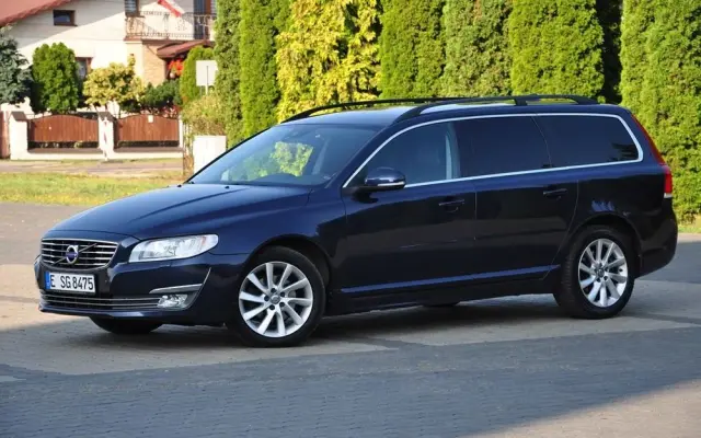 VOLVO V70 D4 Summum