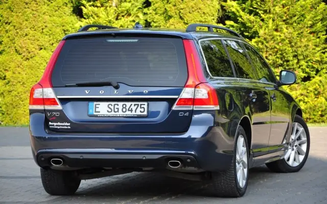 VOLVO V70 D4 Summum