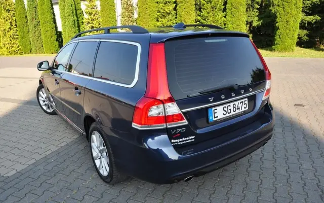 VOLVO V70 D4 Summum