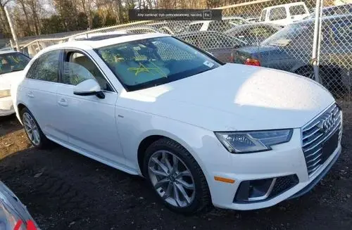 AUDI A4 