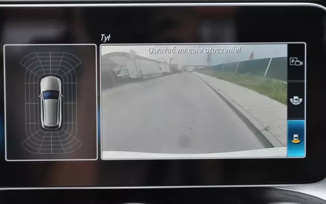 MERCEDES-BENZ Klasa C 200 4MATIC 9G-TRONIC