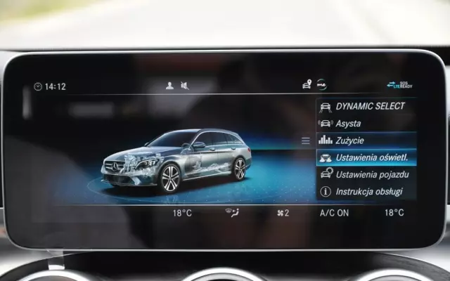 MERCEDES-BENZ Klasa C 200 4MATIC 9G-TRONIC