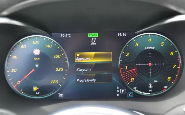 MERCEDES-BENZ Klasa C 200 4MATIC 9G-TRONIC