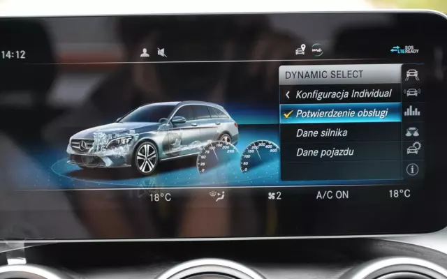 MERCEDES-BENZ Klasa C 200 4MATIC 9G-TRONIC