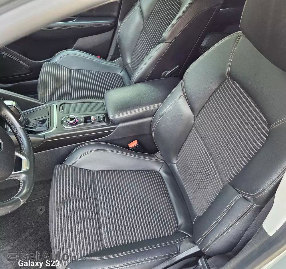 RENAULT Talisman Grandtour ENERGY TCe 200 EDC LIMITED