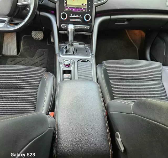 RENAULT Talisman Grandtour ENERGY TCe 200 EDC LIMITED