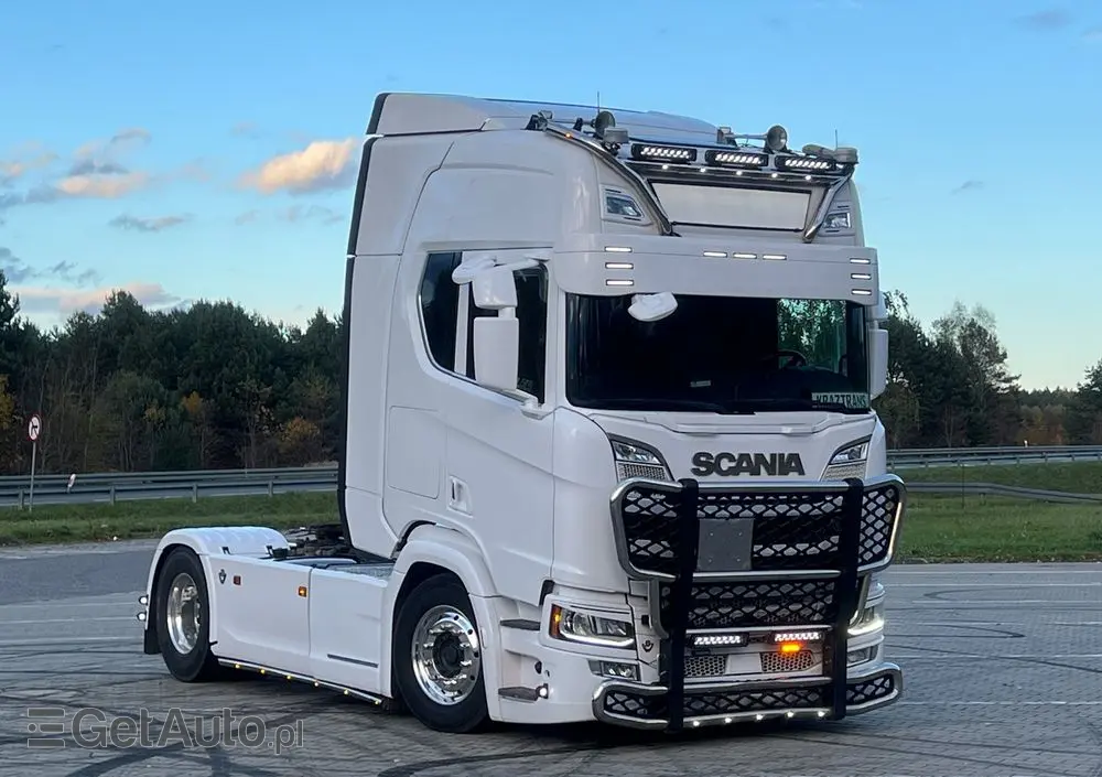 SCANIA Scania R650 z Niemiec bez EGR tylko SCR pełne wyposażenie FULL AIR V8 