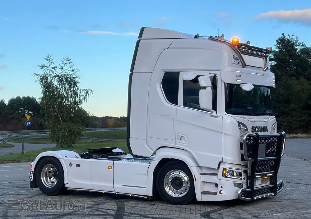 SCANIA Scania R650 z Niemiec bez EGR tylko SCR pełne wyposażenie FULL AIR V8 