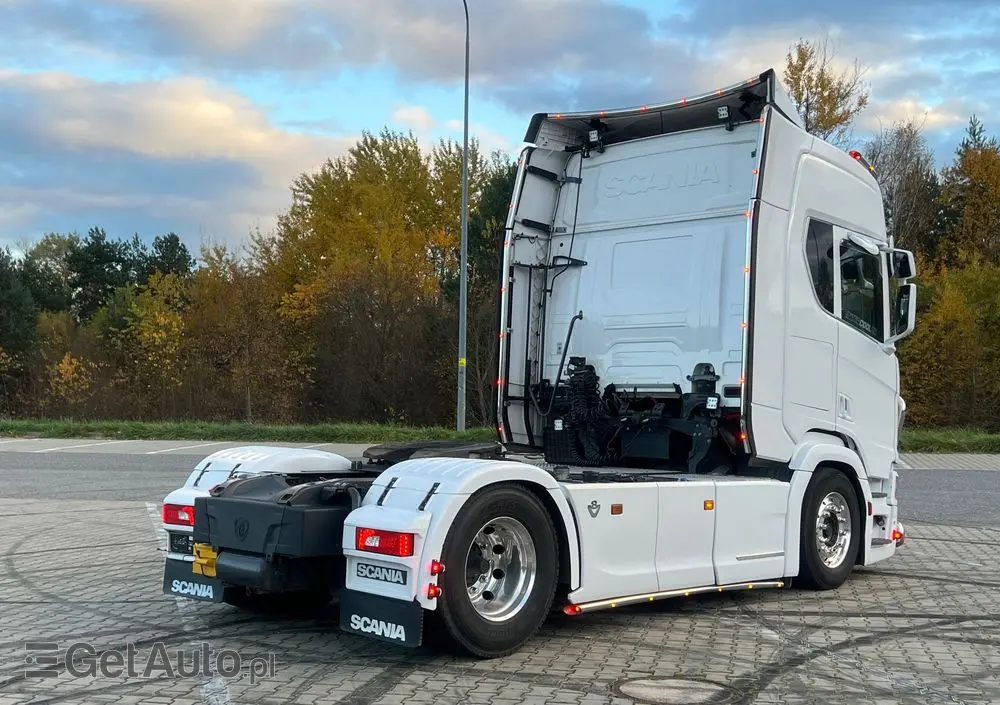 SCANIA Scania R650 z Niemiec bez EGR tylko SCR pełne wyposażenie FULL AIR V8 