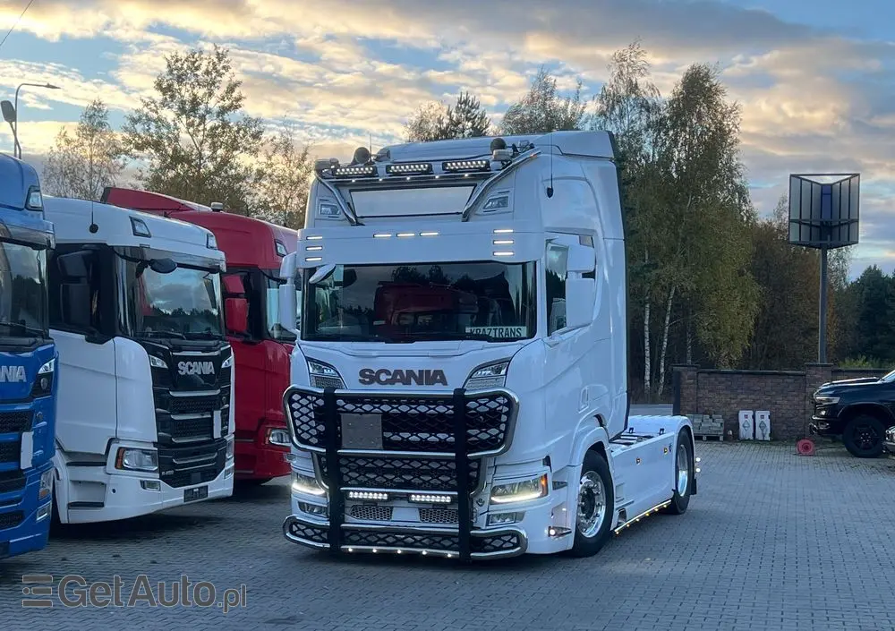 SCANIA Scania R650 z Niemiec bez EGR tylko SCR pełne wyposażenie FULL AIR V8 