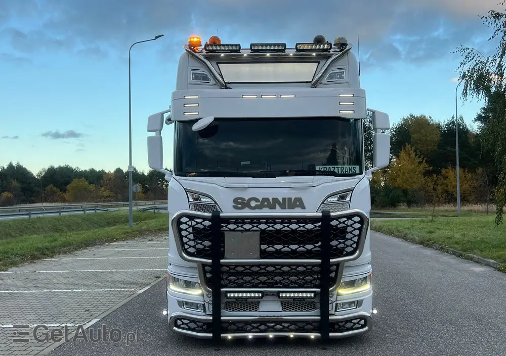SCANIA Scania R650 z Niemiec bez EGR tylko SCR pełne wyposażenie FULL AIR V8 