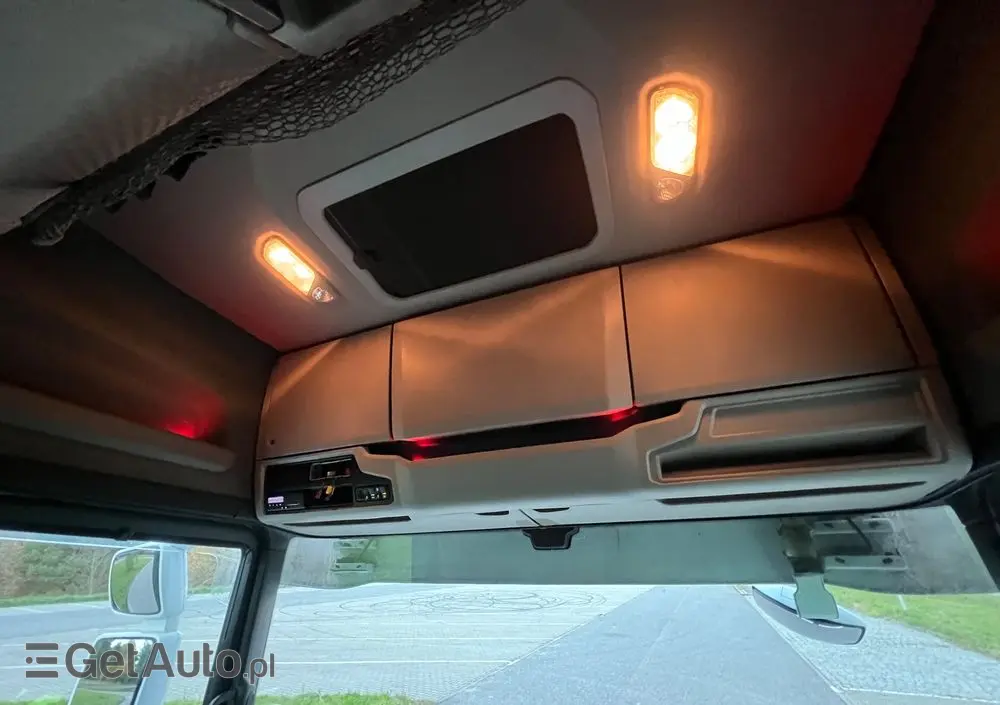 SCANIA Scania R650 z Niemiec bez EGR tylko SCR pełne wyposażenie FULL AIR V8 