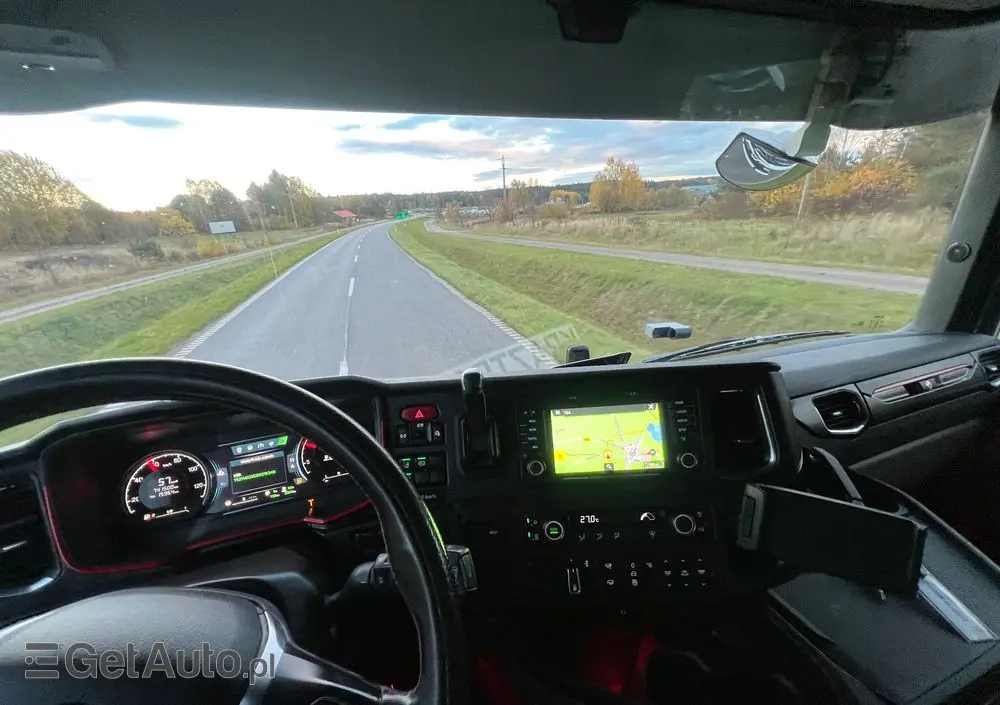 SCANIA Scania R650 z Niemiec bez EGR tylko SCR pełne wyposażenie FULL AIR V8 