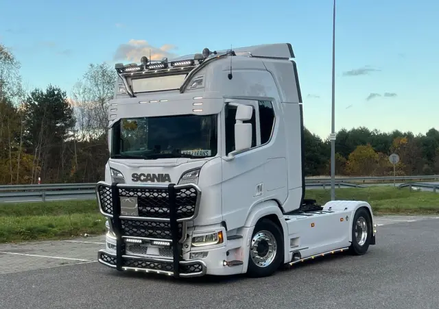 SCANIA Scania R650 z Niemiec bez EGR tylko SCR pełne wyposażenie FULL AIR V8 