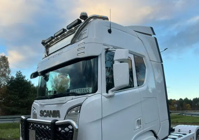 SCANIA Scania R650 z Niemiec bez EGR tylko SCR pełne wyposażenie FULL AIR V8 