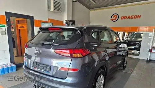 HYUNDAI Tucson 