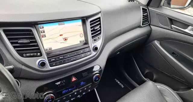 HYUNDAI Tucson Blue 1.7 CRDi 2WD Style
